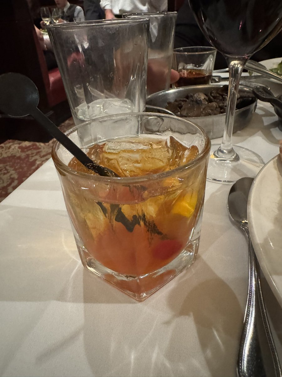MnCop's tweet image. This is a $200 old fashioned. It’s with every penny!