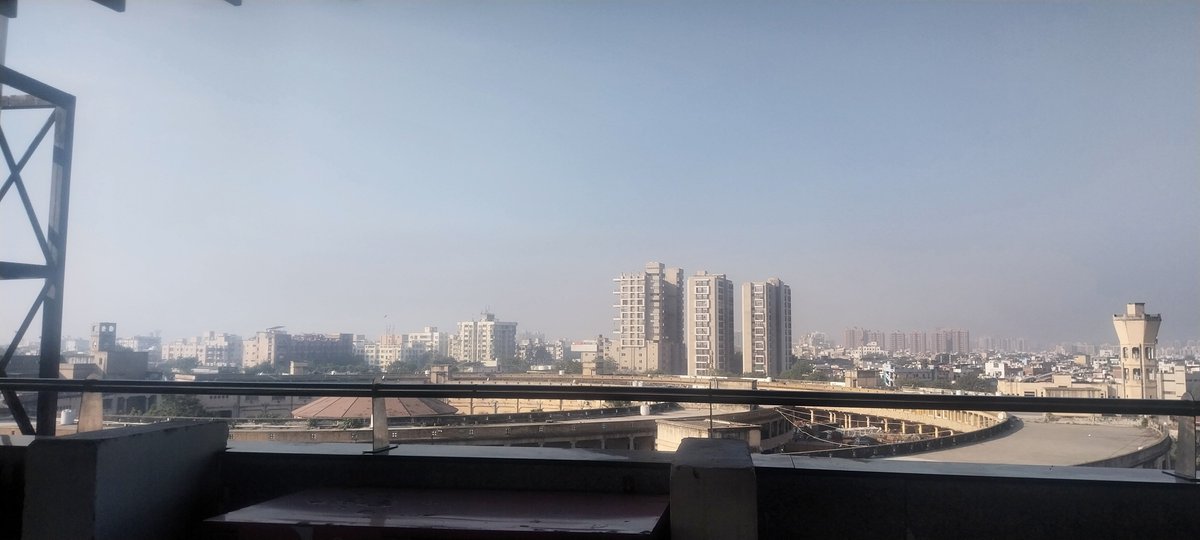 kunjshah_dev's tweet photo. #aapdi metro from apmc to Motera stadium https://t.co/NbeMdJVgu7