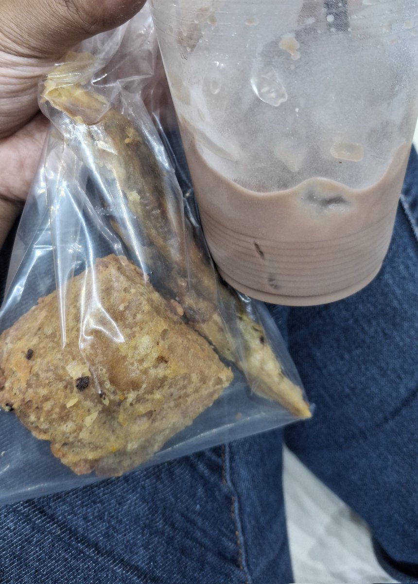 latteyn06's tweet photo. Nikmattttttt banget sumpah bisa makan beginian lagi https://t.co/1qXTiKa9bc