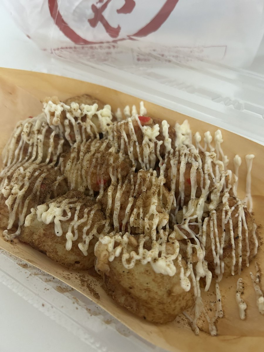 berry_in_gum's tweet image. 大阪の友達が｢たこ焼きならあほやがいっちゃんうまい｣って言ってたから買ってきた(関東に何店舗かあり) 🐙大阪人、信じるからな。