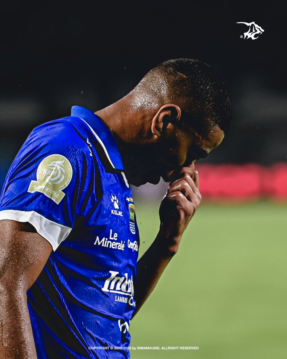 simamaung's tweet photo. Sodoran umpan kepada Saddil Ramdani dan kemudian membuahkan gol, menjadi assist pertama Uilliam Barros untuk Persib di liga resmi.

#SIMAMAUNGSTATS https://t.co/bc051vSLIg