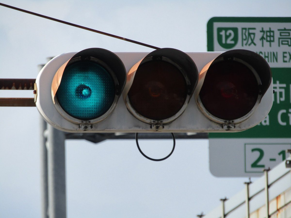 おにぎり信号機 (@nJ1AvSga4R76548) on X