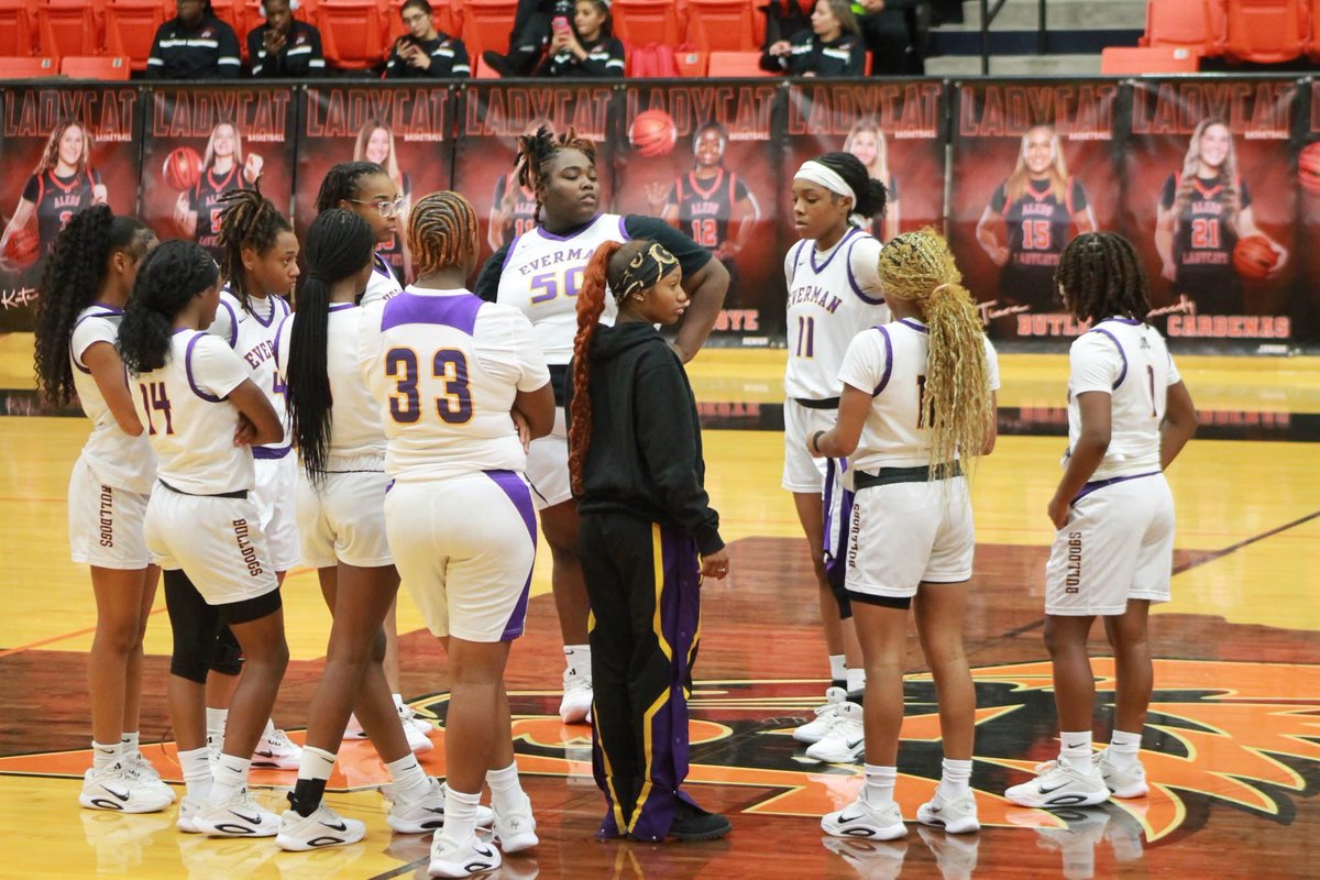 Karen Crawford tweet media