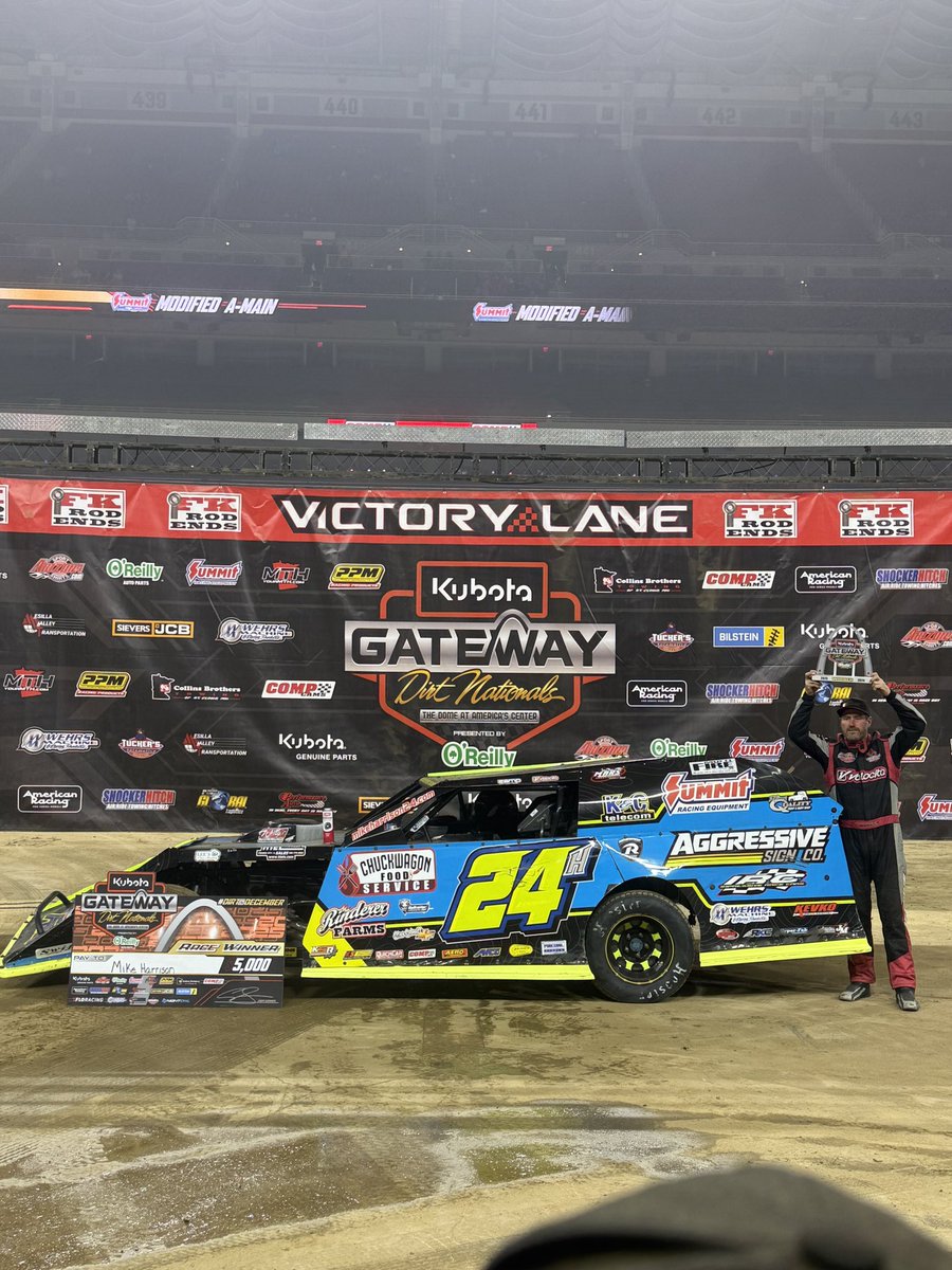 GatewayDirtNationals | #DirtInDecember tweet media