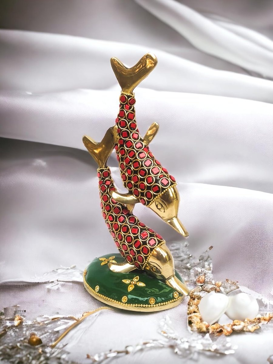 Buy Handmade Red &amp; Gold Decorative Dolphin Showpiece for @ just Rs. 1,579/-
.
Order: artycraftz.com/products/red-g…
.
.
.
.
.
.
#artycraftz #art #craft #dolphin #showpiece #red #gold #tabledecor #gifting #shopping #offers #discount #GoodLuck