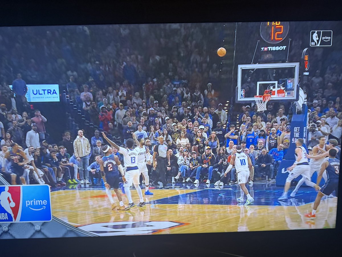 Let’s go thunder #thunderup #beattheMavs