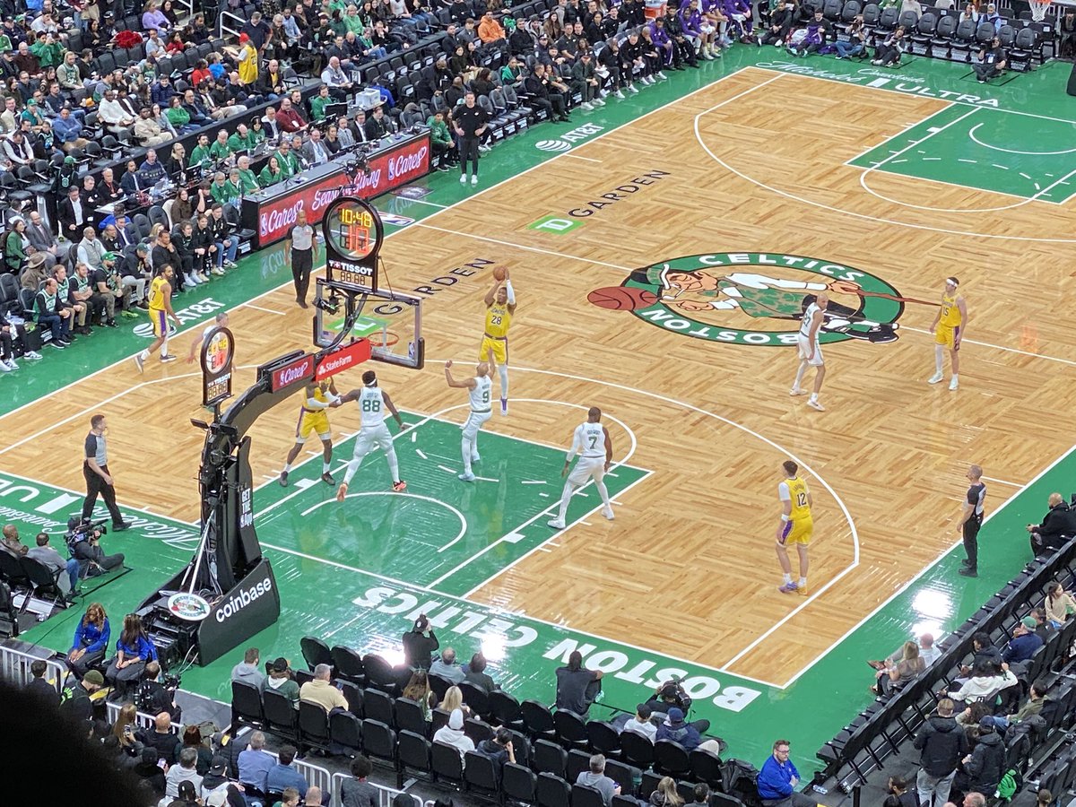 cyoemonsan's tweet photo. 🏀 https://t.co/aQJlcqPFOt