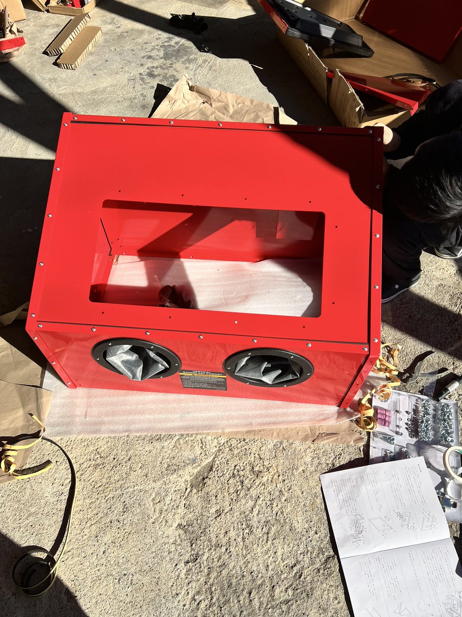 sumis600's tweet image. サンドブラスト組み立て