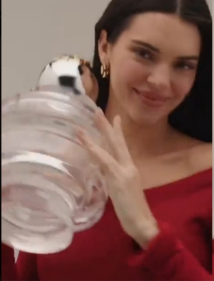 <a href="/ohkendallph/">kendall jenner photos</a> <a href="/KendallJenner/">Kendall</a>