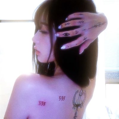 ophie 👻 tweet media