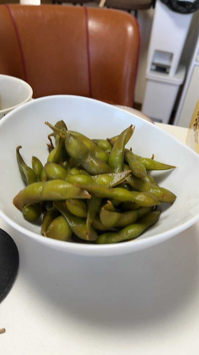 higanko's tweet photo. 枝豆イブシターノbyわたた https://t.co/GeYQNLyGOT
