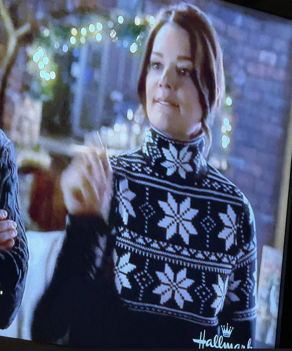 mchkzn's tweet photo. I’m curious to know where Hallmark wardrobe got that nice Christmas sweater. Asking for a friend. #HallmarkLife https://t.co/Ab5Lkhy9yn