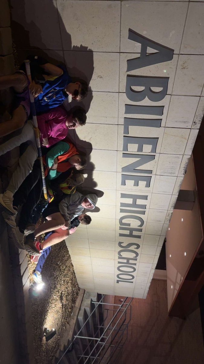 BirdStool⚡️🦅 tweet media