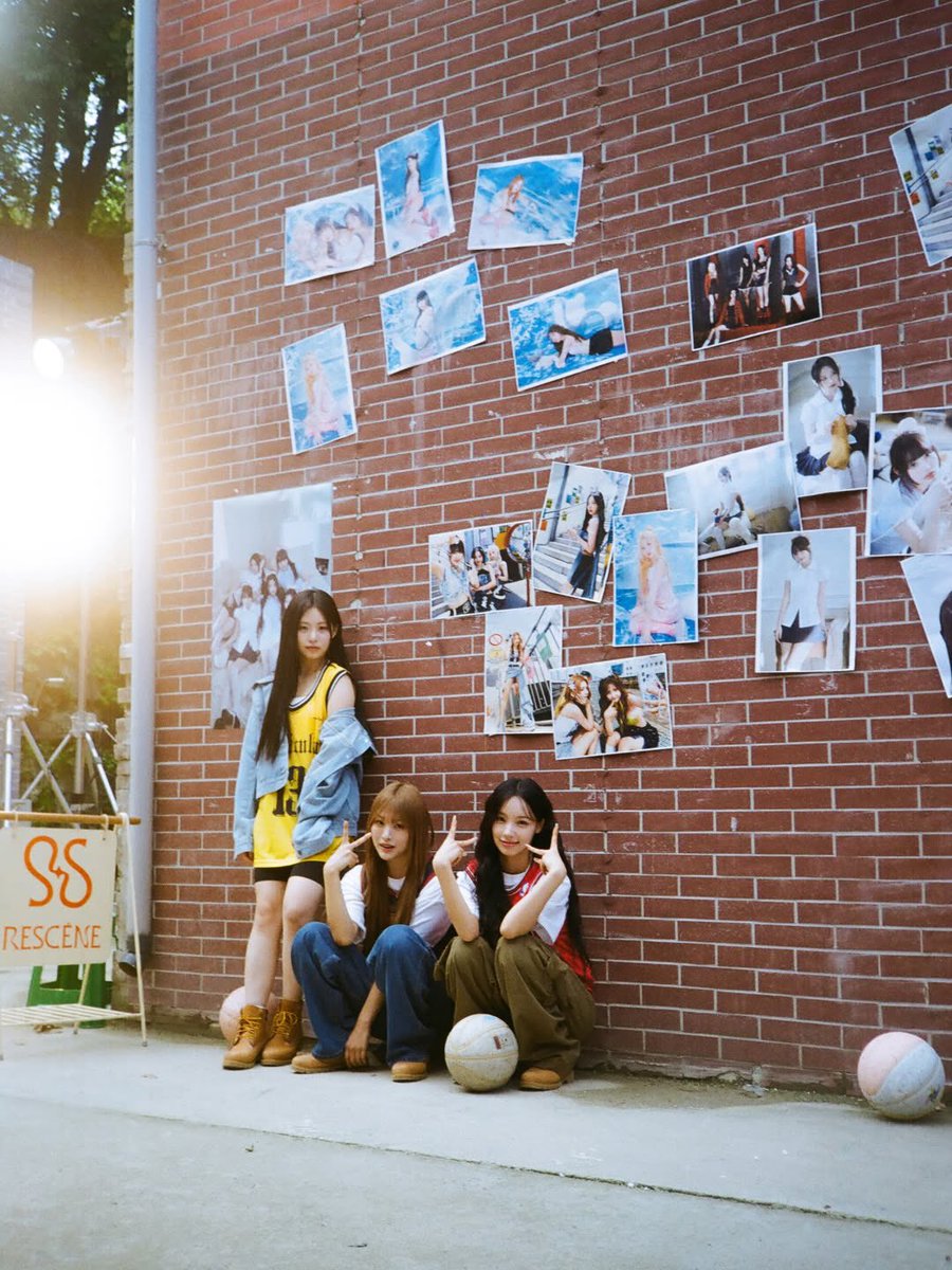 wonibrasil's tweet photo. 📷| Atualização do Feels Like Morning no Instagram com a #WONI, MINAMI e LIV 

#WONI #원이 #RESCENE #리센느 https://t.co/qmD3qHF1t7
