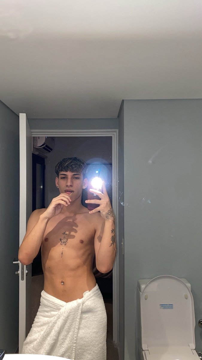 𝖑𝖊𝖔𝖔𝖓 tweet media