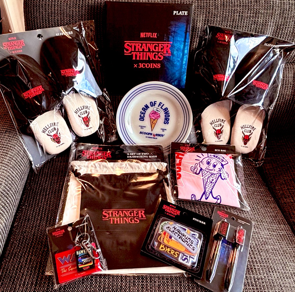 Netflixシリーズ 「ストレンジャー・シングス 未知の世界」 × 3COINS