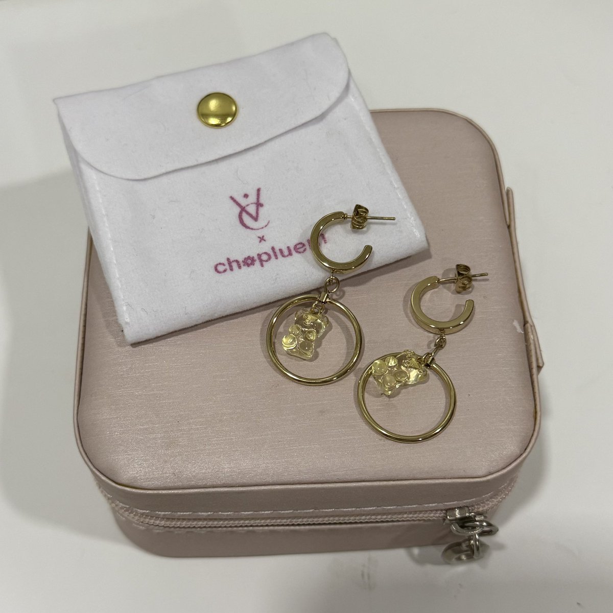 joybakercutie's tweet photo. valichain chopluem ice bear earrings ไม่เคยใส่ 790 รวมส่ง from 1290 🧸🎀🧁💓 #ส่งต่อvalichain #valichain #ส่งต่อเครื่องประดับ #ส่งต่อต่างหู #valichainxchopluem #valichainxchopluemส่งต่อ https://t.co/50lFttKArM