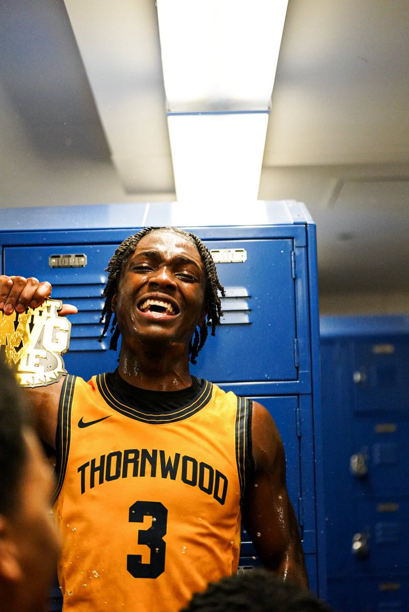 RealTWoodB_ball's tweet photo. Everyone Had That Dawg In Them Tonight!
📸: @qmoney2x 

#21Forever https://t.co/5DqFzMysgH