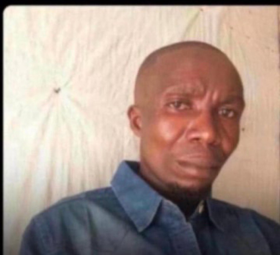 _MissE1's tweet image. Kana conductor ati $4 paseat unenge wakuchiendesa dollar rako kunoitei ini ndakabata $10?