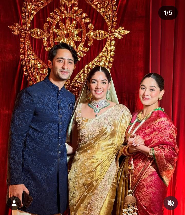 Omg my heart is screaming with happiness. Ananta &amp; Navya Together 😭❤️
#ShaheerSheikh
<a href="/Shaheer_S/">Shaheer Sheikh</a> 
Adorable onscreen pair