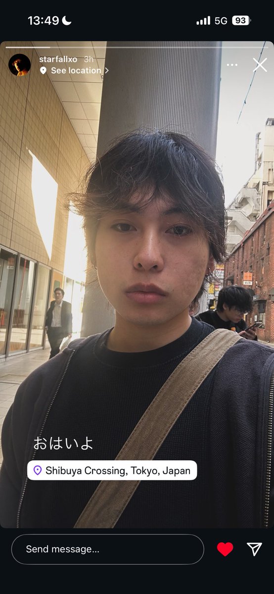 栞 tweet media