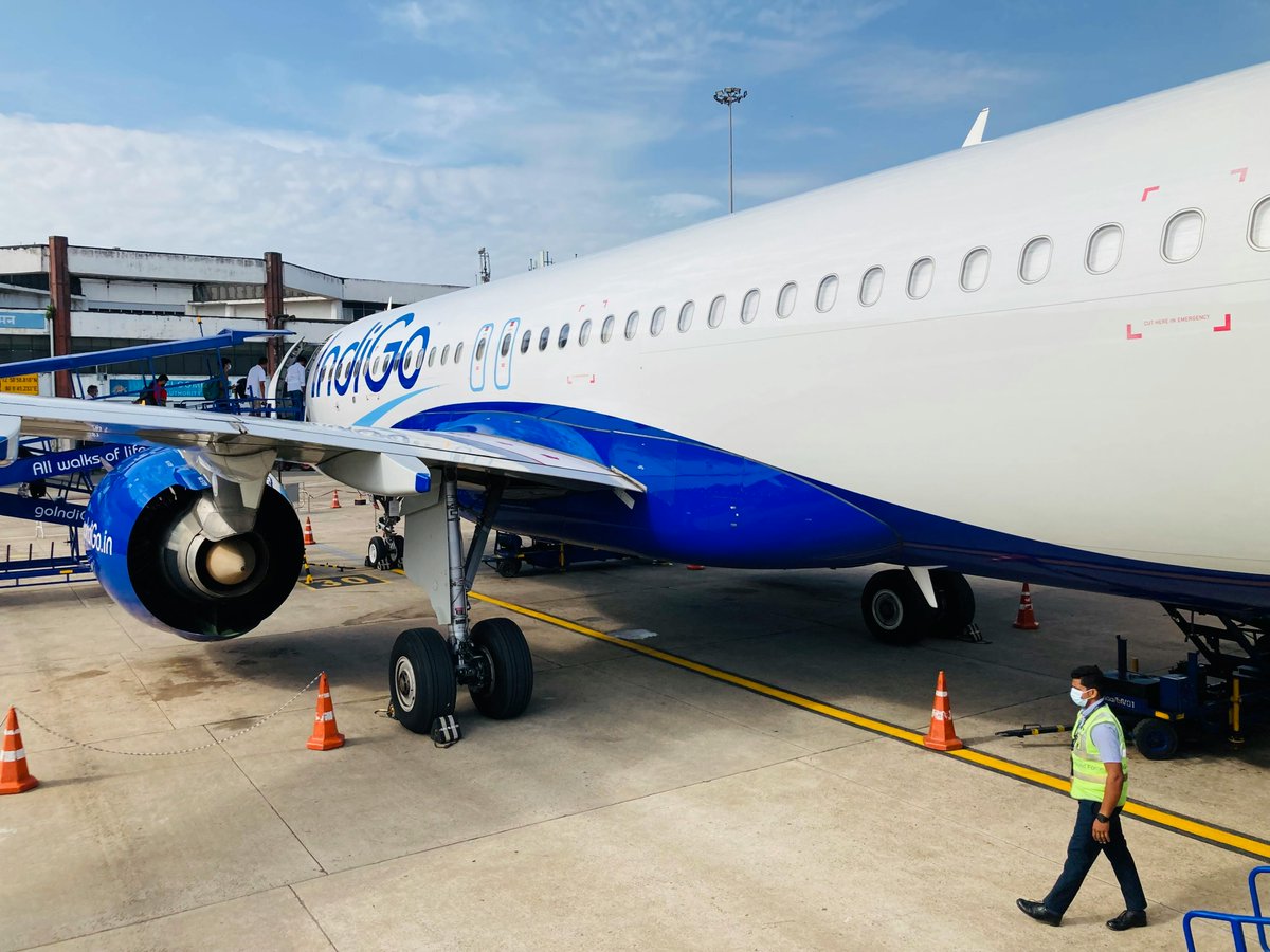 ActiveFlights's tweet photo. India saw a major operational disruption today as @IndiGo6E cancelled over 1,000 flights, affecting more than half of its network.

Reports suggest that #IndiGo was not fully compliant with the DGCA’s strengthened FDTL and pilot-rest rules, despite these norms being issued over a year ago. Once enforcement began, significant schedule reductions became unavoidable.

This is a defining reminder for the industry — fatigue-safety compliance must be operationalized well before deadlines, especially at IndiGo’s scale.

#IndiGo #Aviation #DGCA #FDTL #FlightSafety #AirlineOps #ActiveFlights #AviationNews #AirlineOperations