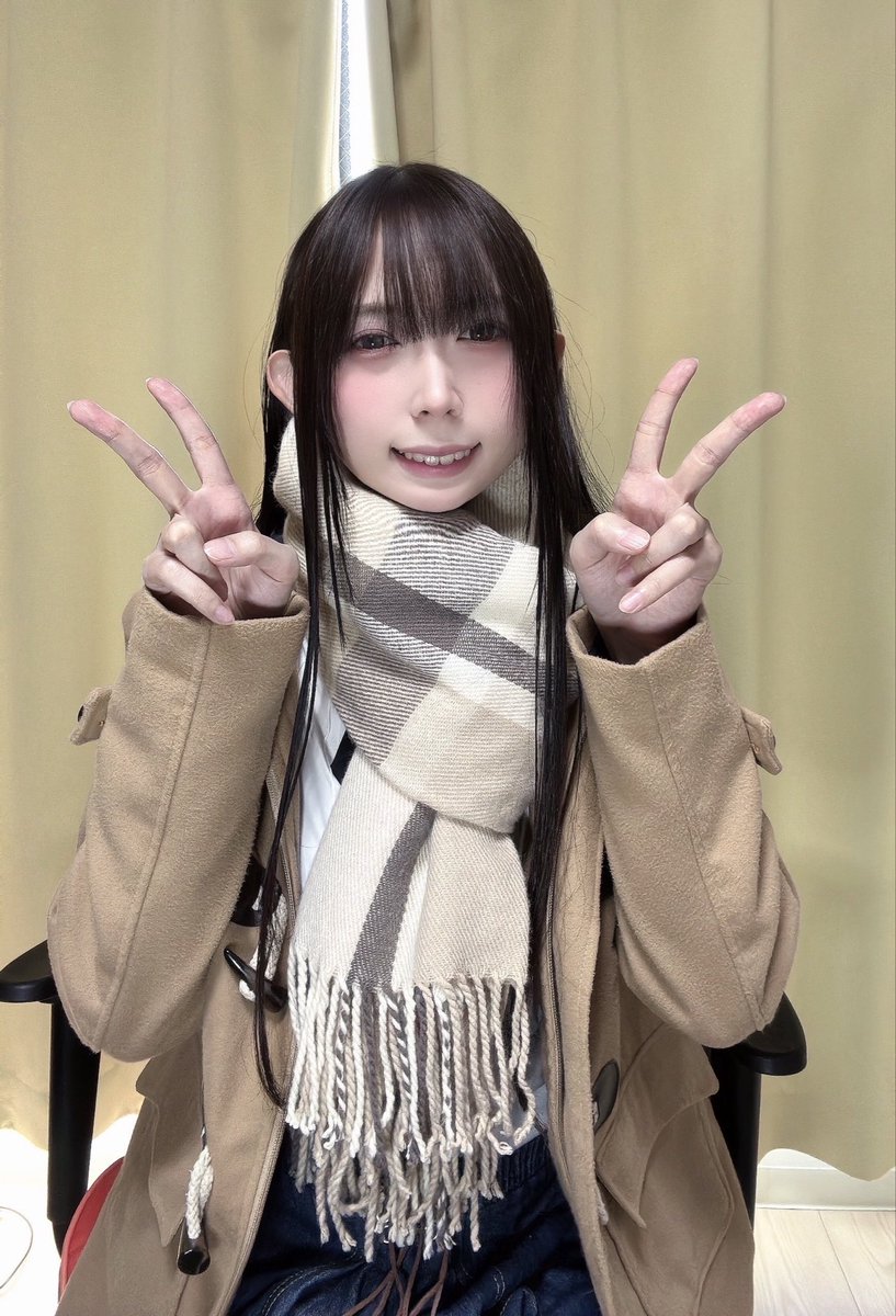 cat3140509's tweet photo. 久しぶりの投稿だよ(°▽°)
もう真冬だから風邪ひかないようにね！

#男の娘
#女装 https://t.co/j7o9wWSRVS