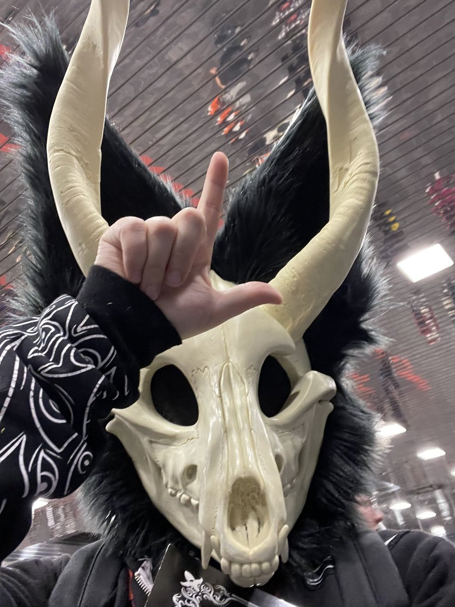 RIOT 🔜 FURG tweet media