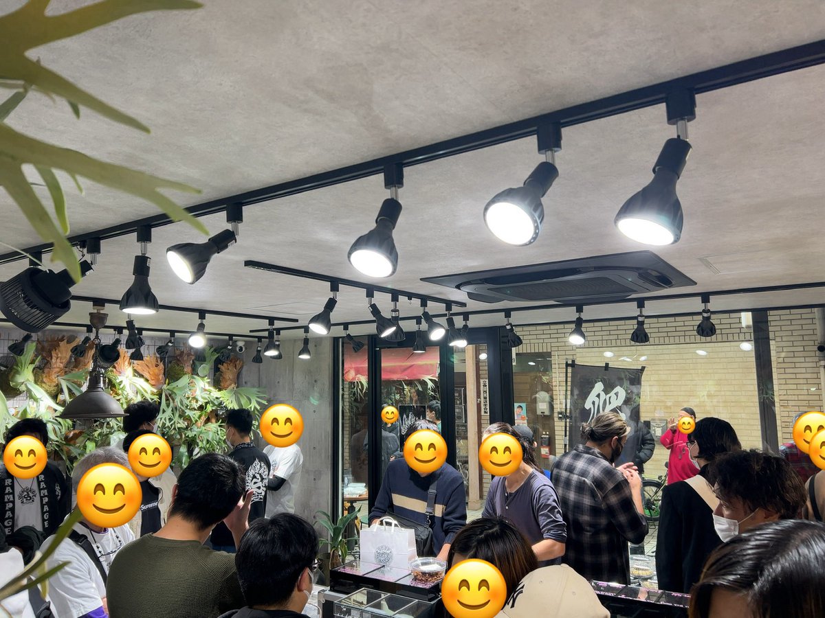 geeksballpython's tweet image. まだまだ激混み中です💦
ありがとうございます🙇

#RAMPAGE