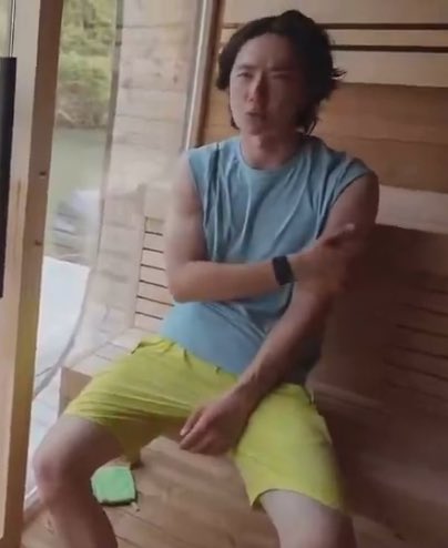 zaiinzam's tweet image. สะดุดตากับสีกางเกงอะ5555555555555555555555555555555555555555555 เขียวจ๋าเลยหล่ะแม่ ถ้านี่ไม่ใช่เด้กที่ชอบสีเขียวที่สุด ชอบทุกเฉดด้วยซ้ำ😖