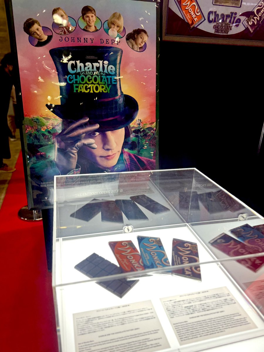 すごい展示いっぱい🙌 ソウの豚マスクで一番テンションあがってしまっ