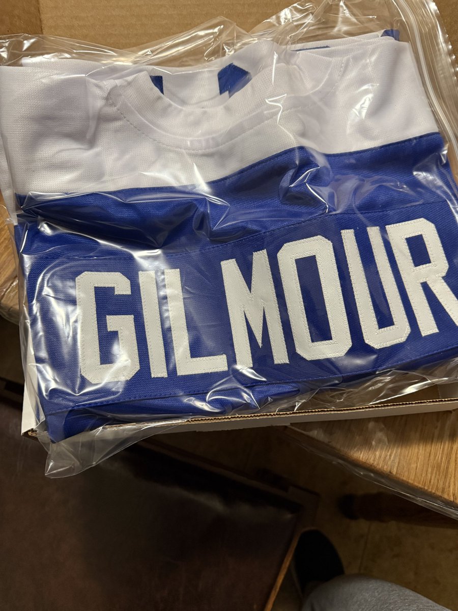 Redheat15's tweet image. Next giveaway! Winner will have their choice between these 2 jerseys. Like, share and comment for a chance to win! Winner announced December 7!