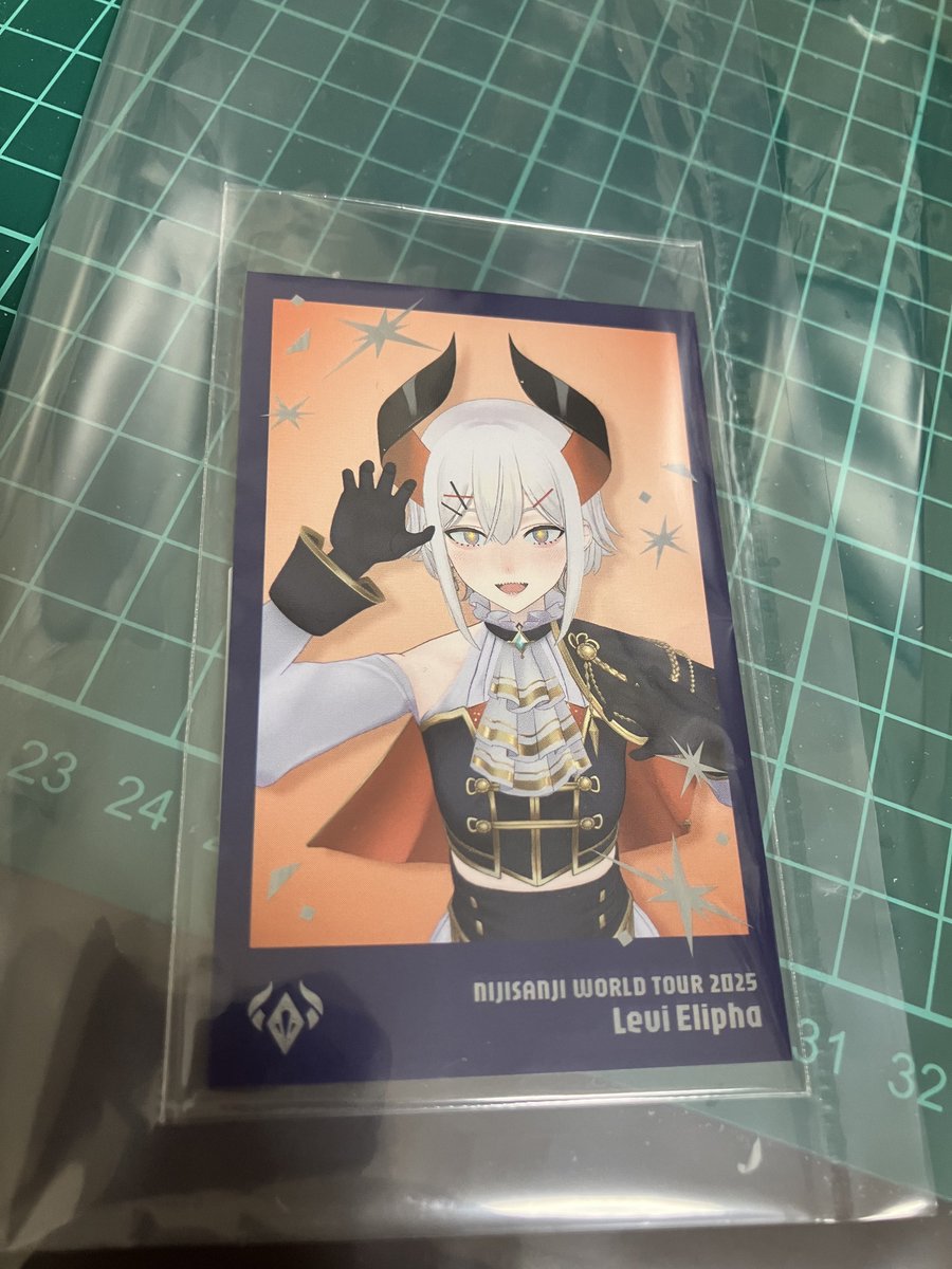 レヴィちゃんのチェキ風カード着弾！