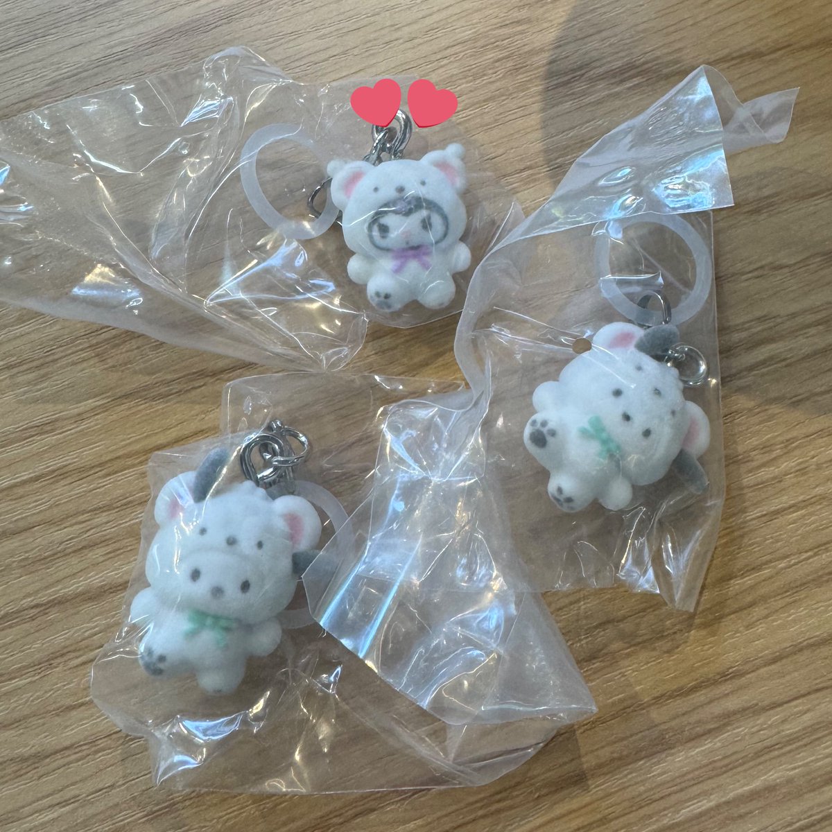 アン tweet media