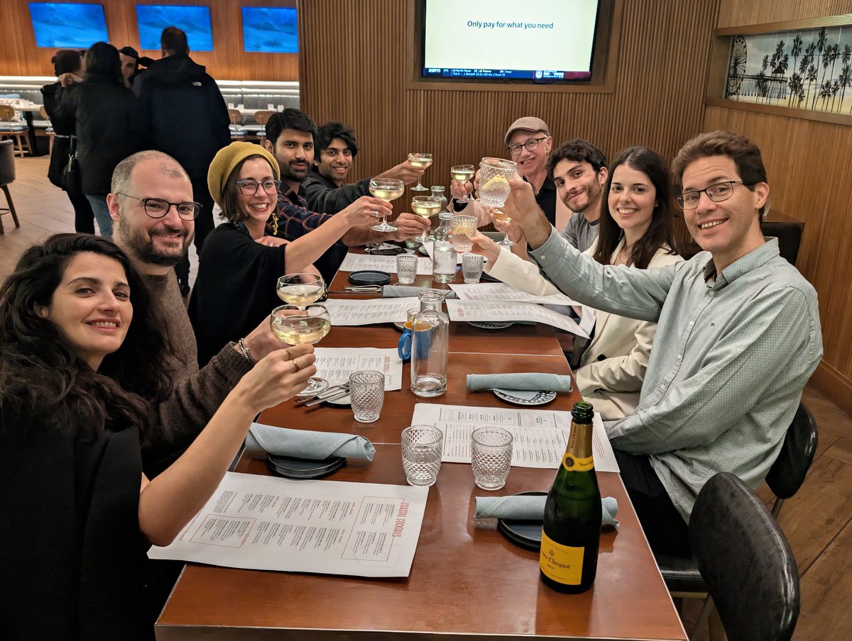 Lora Aroyo tweet media