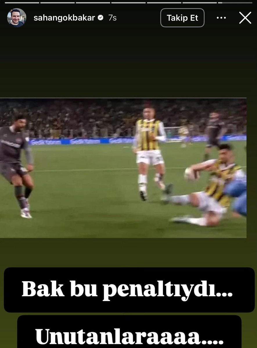 Bak operasyon çocuğu Şahan!

Fenerbahçe, bu pozisyondan sonra  ‘Neden penaltı verildiğini anlayamadık. Biz ayrıcalık değil adalet istiyoruz. Maçı tekrarlayın’ 

Diye açıklama yaptı. Sizde aynısı diyecek ne gøt ne yürek var. Kaçak villa yaptırmaya benzemez.