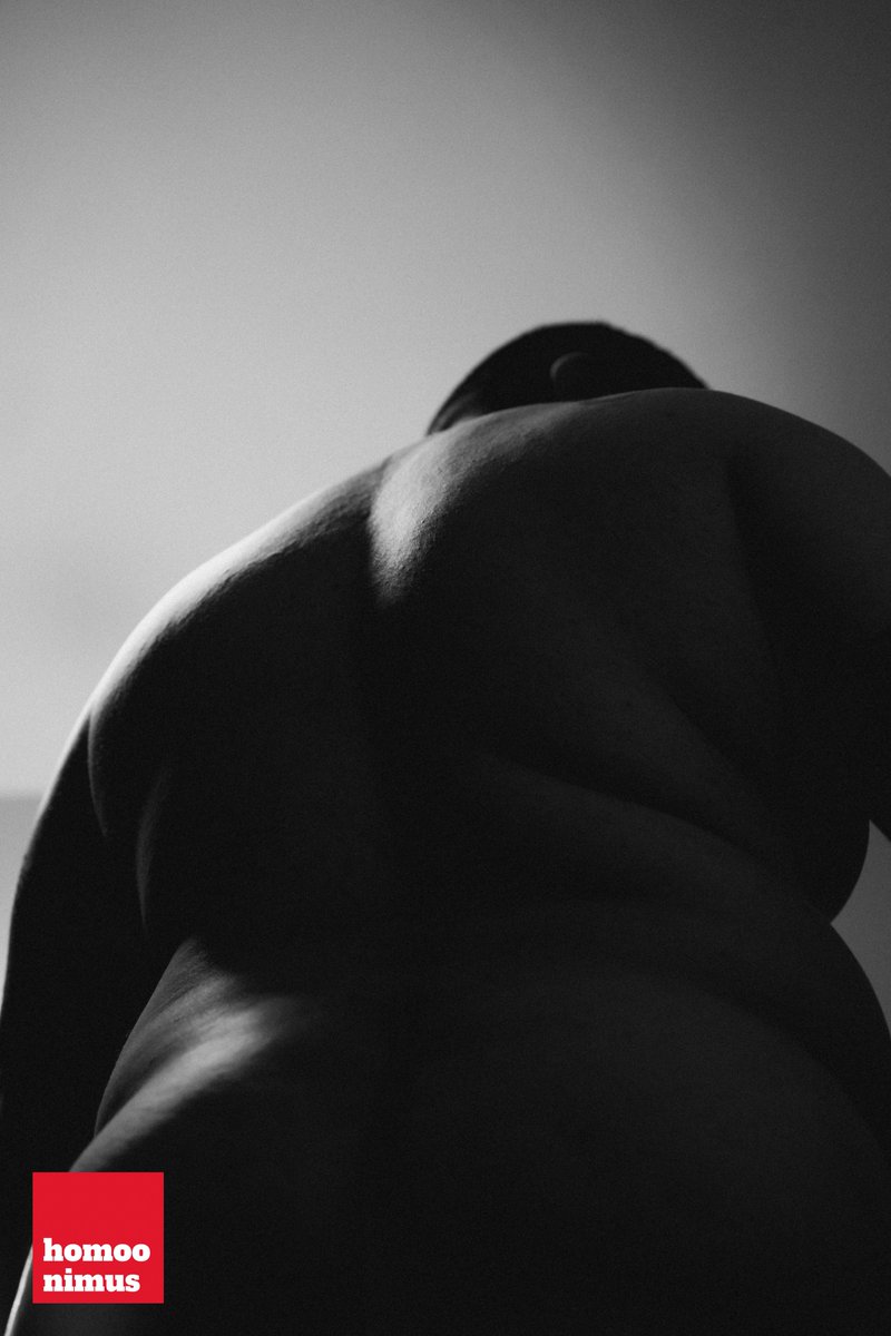 A quien más le gustan las espaldas anchas? 😏🥵