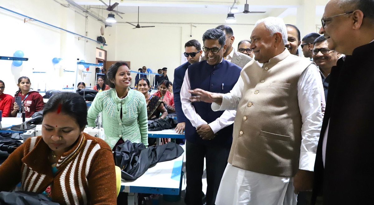 FriendsBihar's tweet photo. Honourable CM @NitishKumar announces three new departments for youth, jobs, higher education and civil aviation to improve services in the state.

#Bihar #Youth #Jobs #Education https://t.co/PW8J8jFzZD
