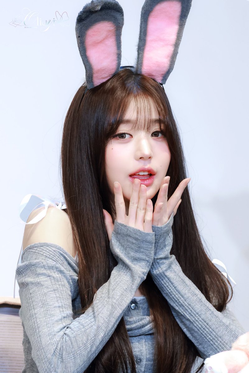 kteetharchive's tweet photo. 🐰 @IVEstarship ’s #JANGWONYOUNG #장원영 https://t.co/dEEIhEG76o