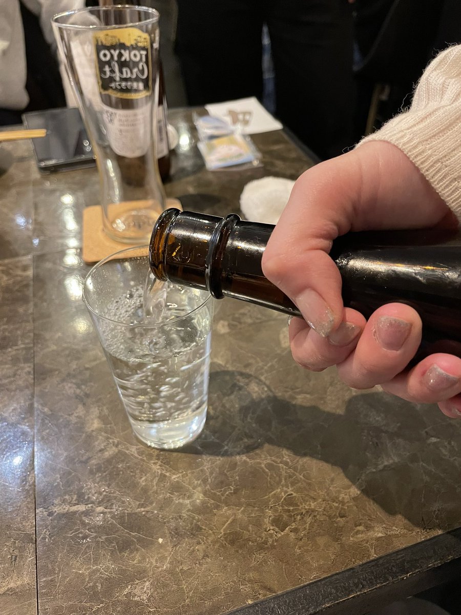 Loveinstallex's tweet image. 「Chapter.10」@モダン居酒屋KANPAI (学芸大学)に行ってきた。
新しい作品も綺麗だったし、限定メニューも美味しかった。
あいにゃんとあみちゃんに日本酒入れてもらえて幸せでした。

#山内姉妹 #Chapter10