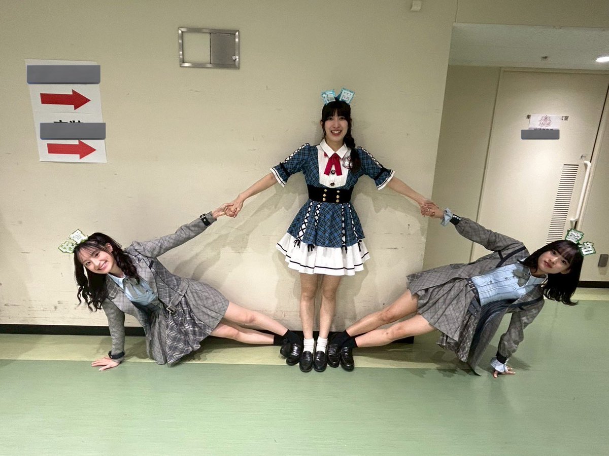 SAGA_saikou_888's tweet photo. 私たちはきっと。
これが青春。

ユメミール、元気です。
#ユメミール
#チーム8 
#チーム8は青春ですin武道館 
#なる4 #倉野尾なるなるチーム4 
#AKBは青春ですin武道館 https://t.co/GF6Y582NYT