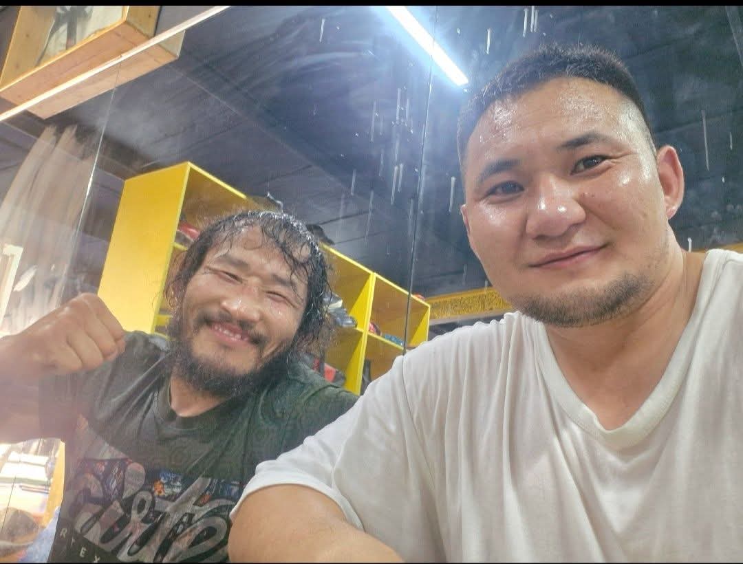 Бодонжав tweet media