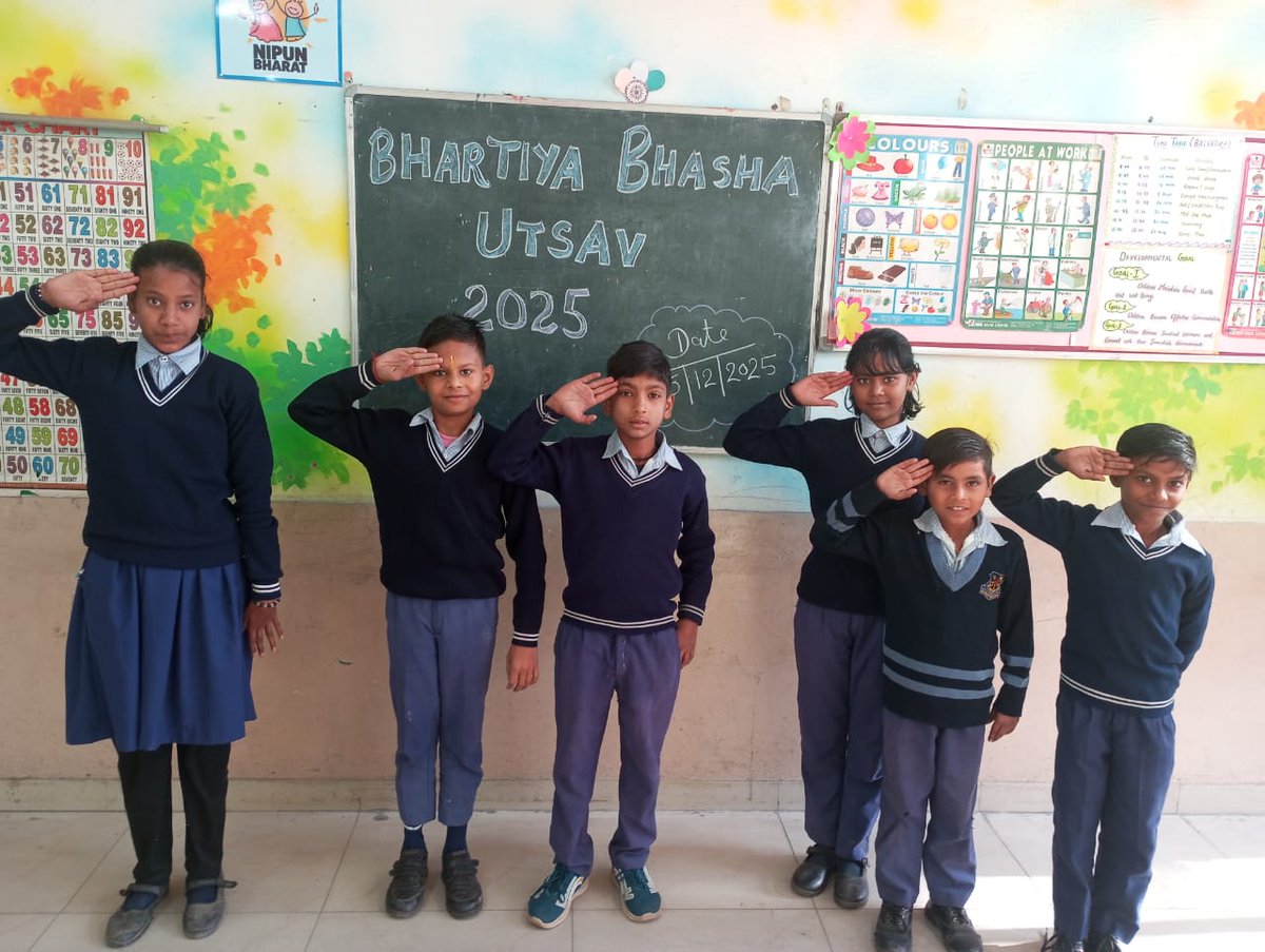 Ghs46cChd's tweet photo. Celebrating Bhartiya Bhasha Utsav 2025. (05.12.2025)
Integrated simple daily practices like multilingual greetings to build awareness among students. Organised Story telling session and Poem recitation in different languages. https://t.co/DwNeOa7EV2