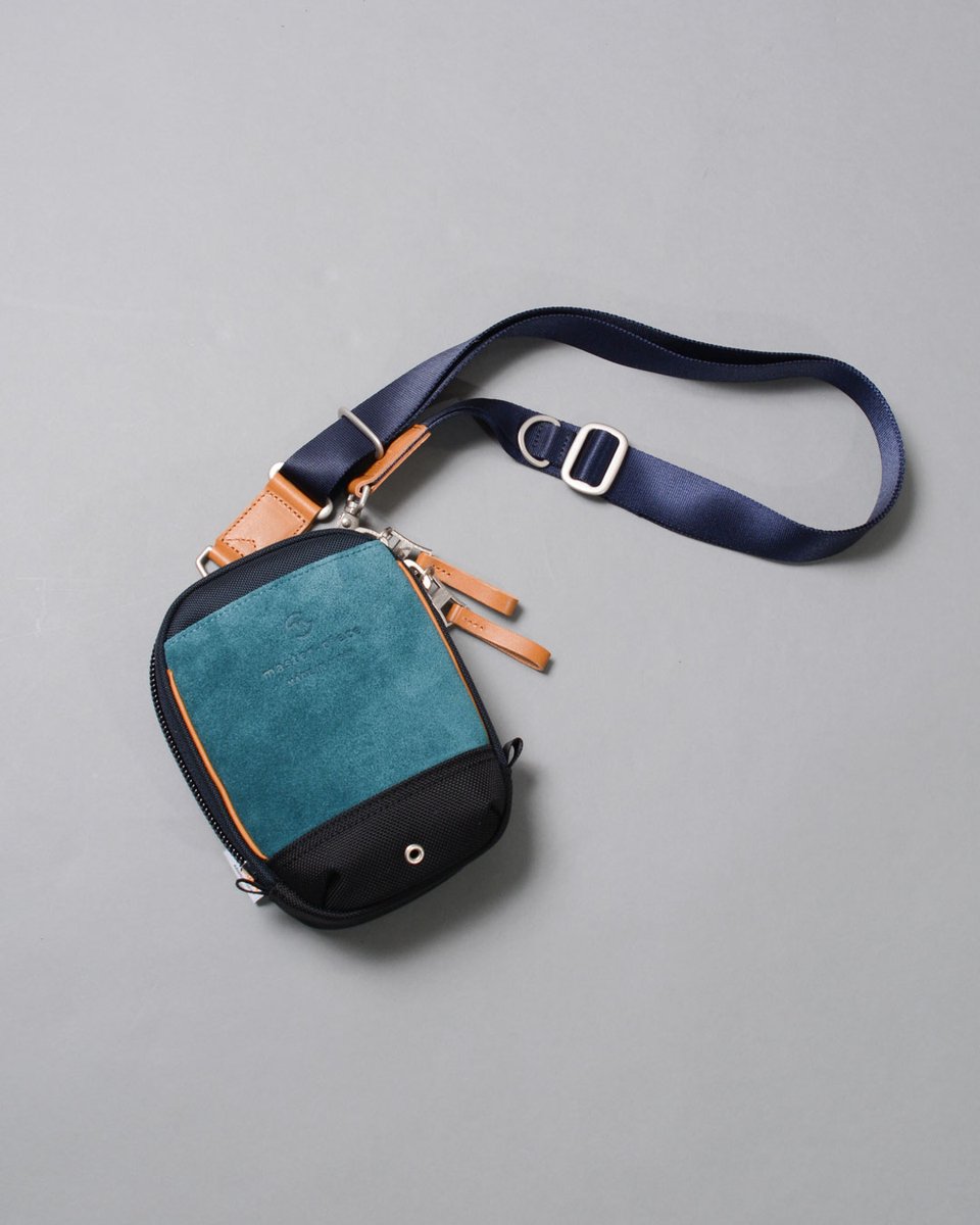 【MSPC PRODUCT SELECTED GINZA SIX】 LIMITED COLOR – Grave
New Arrival.

5層構造のショルダーストラップに、表面へ贅沢に施したスエードが特徴の Graveシリーズから、GINZA SIXで限定カラーがリリースしました。