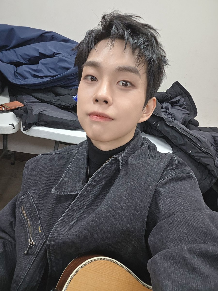 아아앙...♡ 차카니야..
너무 기특해.......