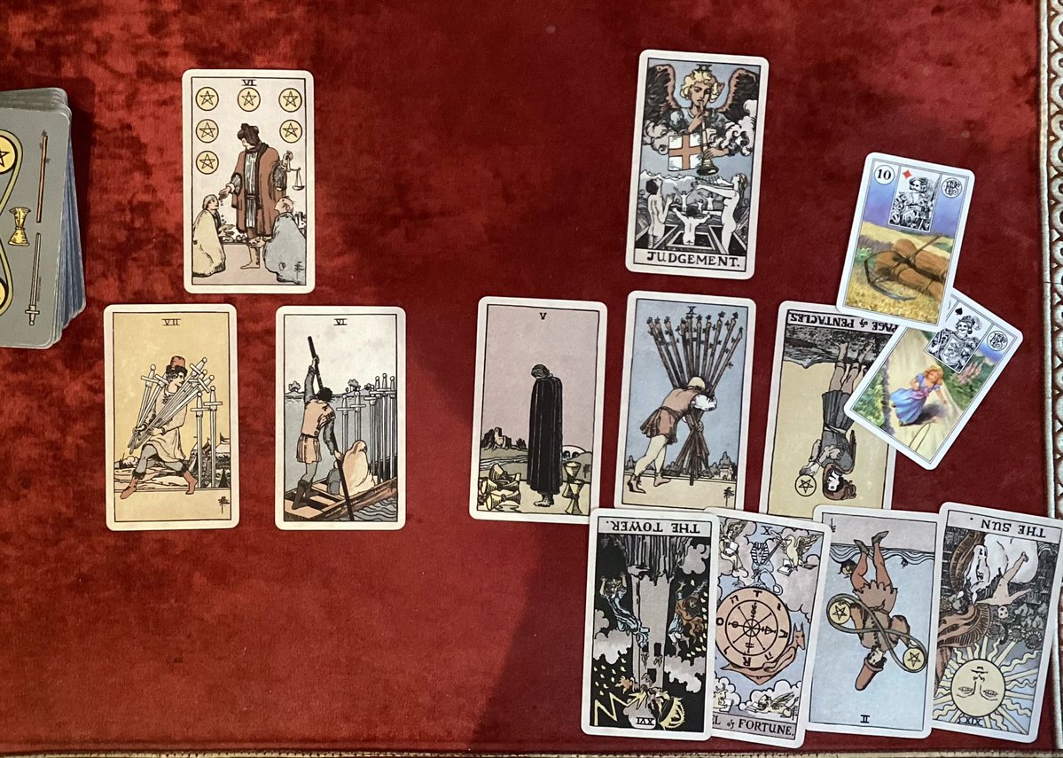 こはる@本気占い🔥タロット100枚引き/占い師独立養成講座