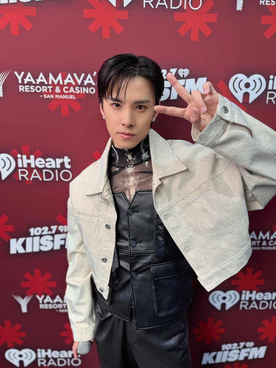 2025.12.05
📸 #iHeartJingleBall LA

#川西拓実 
#TAKUMI

🍓Profile
cloud.jo1.jp/feature/profil…
🎅TODAY'S SETLIST on YouTube
youtube.com/playlist?list=…
🧤'Handz In My Pocket (English ver.)' Streaming
lnk.to/jo1_himp_eng

#JO1
#JO1_in_USA
#KIISJingleBall