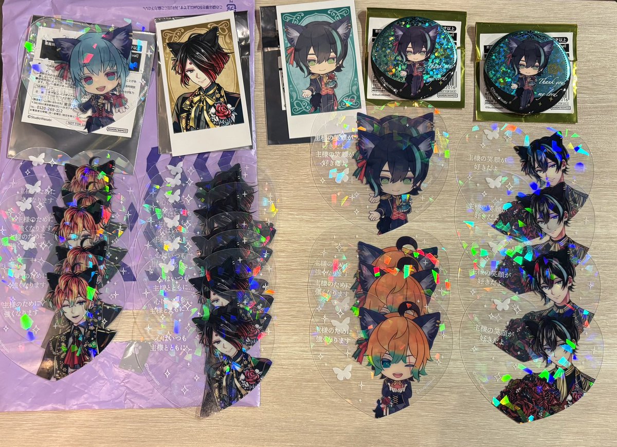 あくねこナンジャ 交換 譲:写真にあるもの 求:C賞クリアカード等身