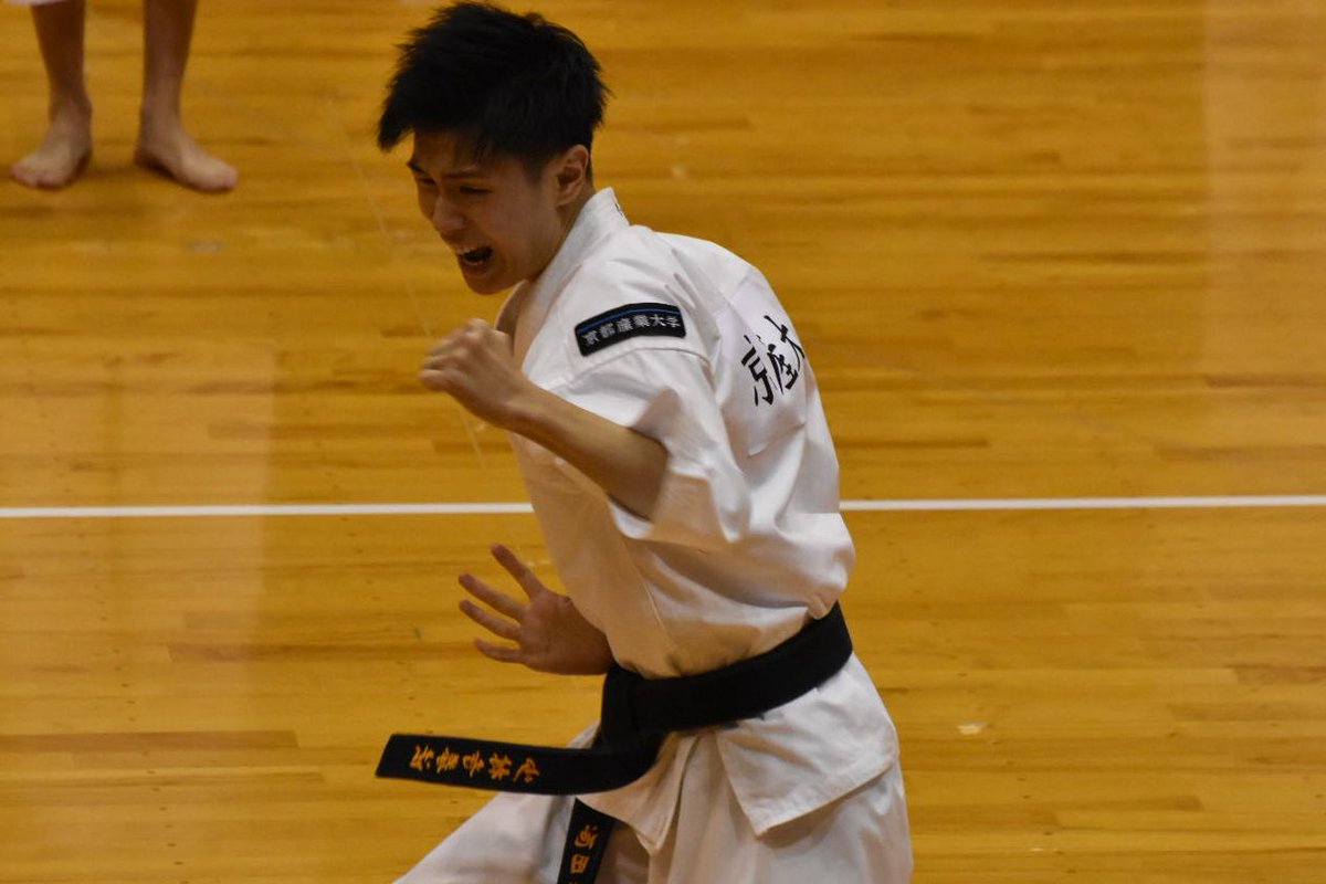 【#少林寺拳法部🥋】
🎖️ 2025 年度少林寺拳法関西学生新人大会
📍尼崎市立記念公園 ベイコム総合体育館
🗓️12月6日（土）
🕰️9:50競技開始

競技終了

本戦の様子をお届けします！
また、大会の様子はアスレチックのインスタやブログに投稿しますので、ぜひご覧ください✨

応援ありがとうございました！