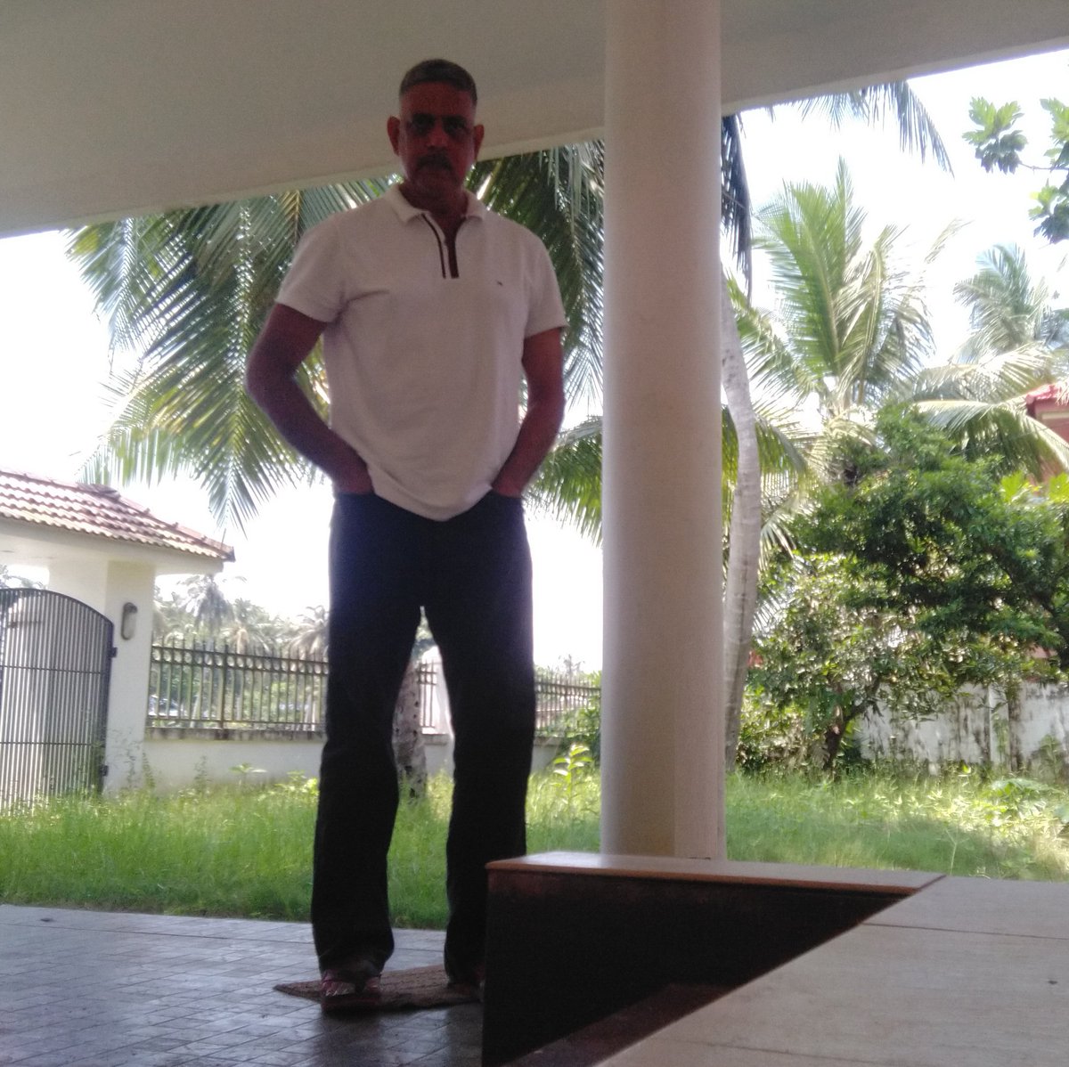 iypetomson's tweet photo. Selfie Photo Capture 
#selfie #photo #selfienation #instance #selfietime kerala india indian style lifestyle godsowncountry planetearth iype tomson iypetomson vibes goodvibes positivevibes photooftheday joy happyday saturday selfiesaturday https://t.co/PwQEaZXEhg